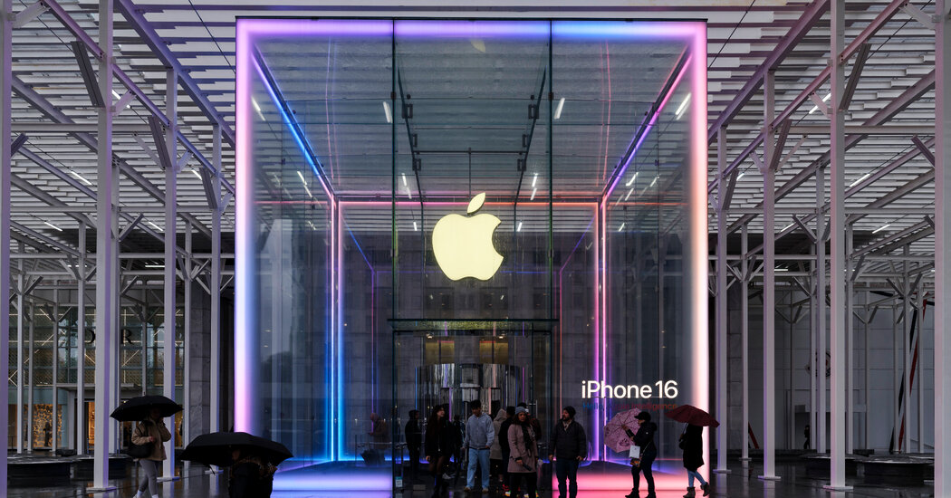 Apple Tops Wall Street Expectations With $24.78 Billion Profit