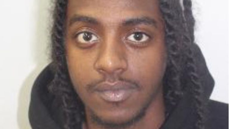 Met Police urge public to protect their phones from fraudsters – as victim shares experience | UK News