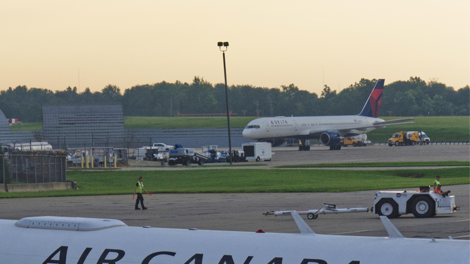 Air Canada cancels hundreds of flights as potential strike by flight attendants looms