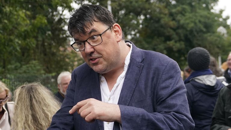 Hate speech, harassment and free speech: What you can’t say online | Science, Climate & Tech News